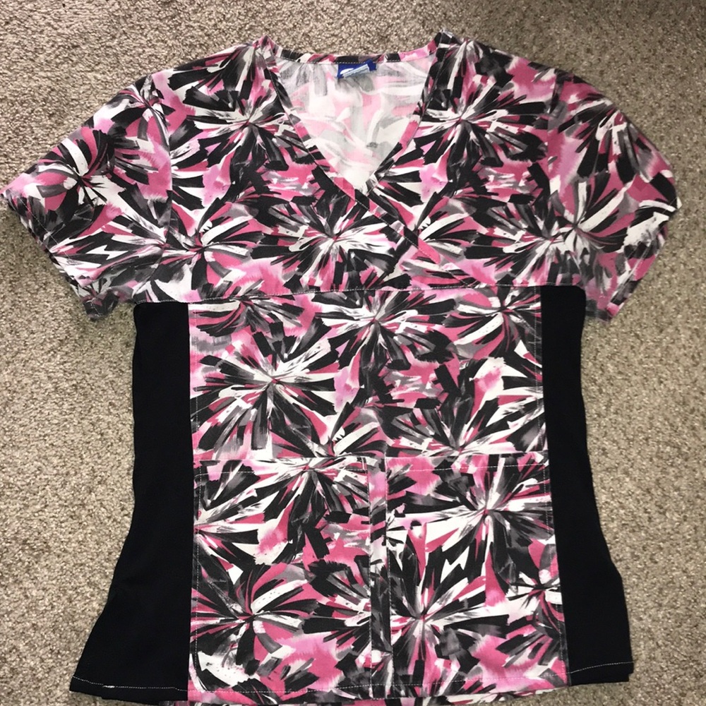 Women’s scrub top.